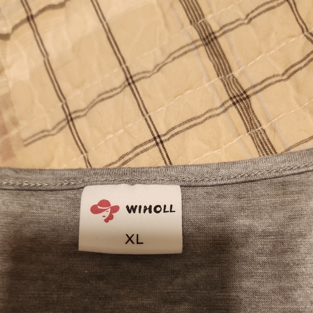 Gray Women's Short Sleeve Tee